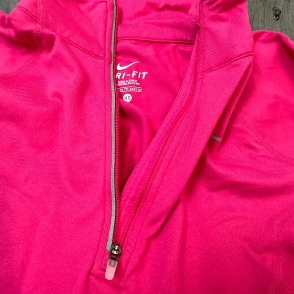 Women's Nike Dri-Fit Pink 1/4 Zip Running Compression L/S Shirt Jacket XS - Picture 6 of 8